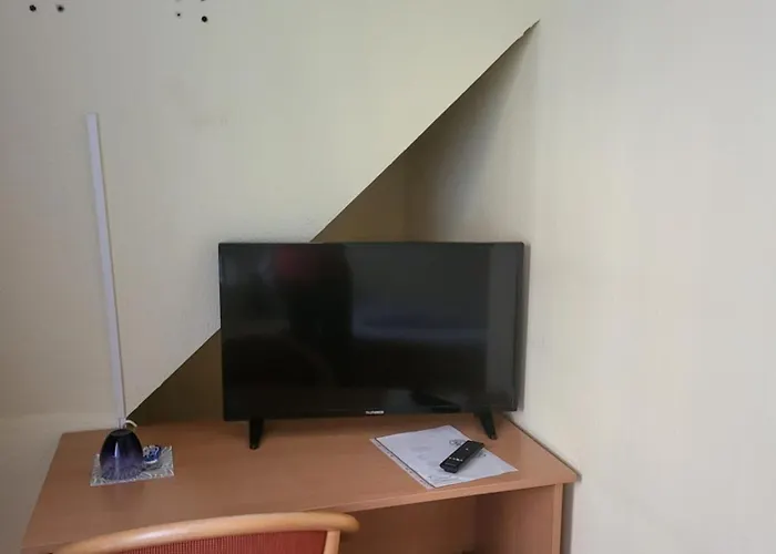 Ritters Weinstuben Kaffe Restoran *